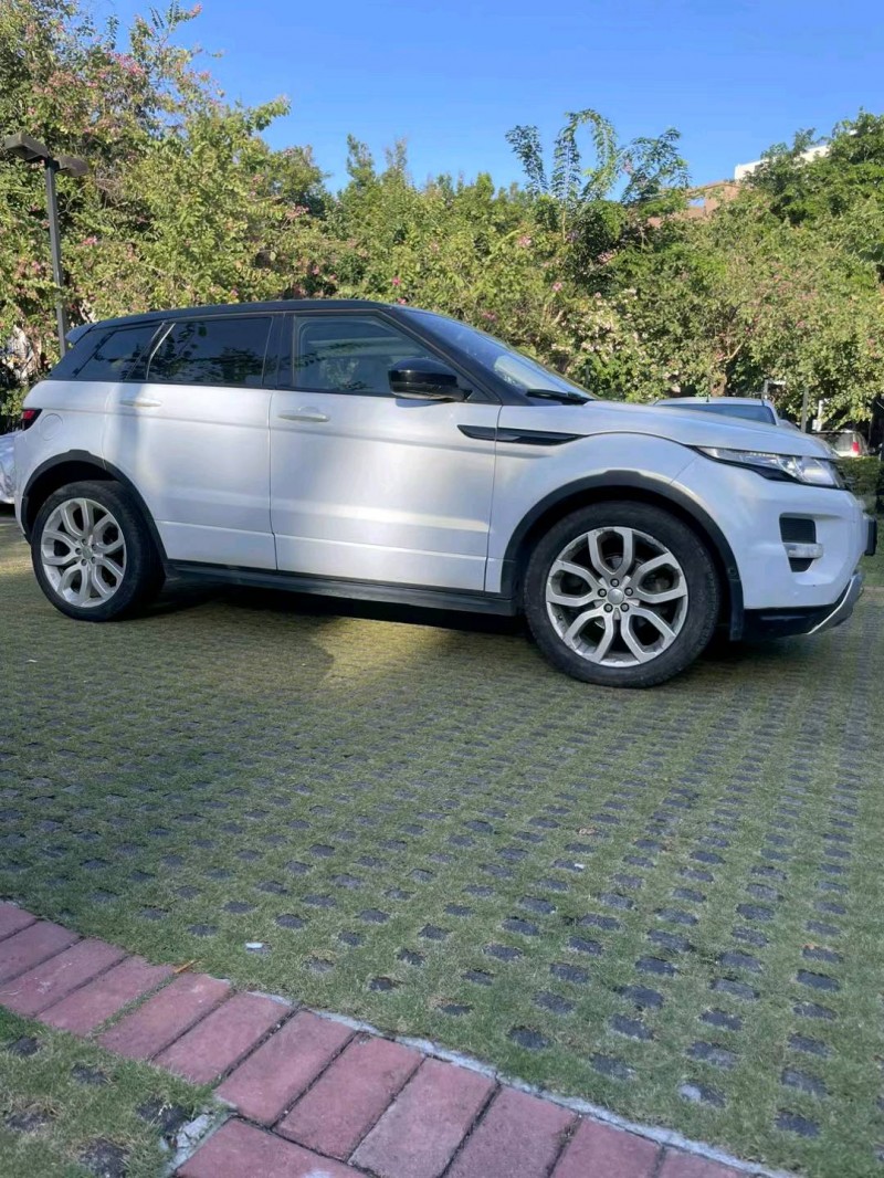 广州14年路虎极光3