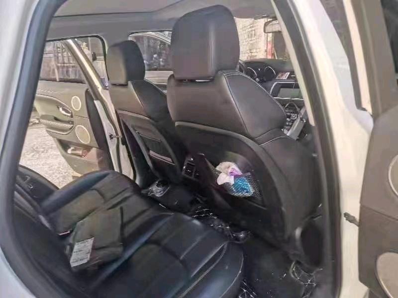 广州19年路虎极光2