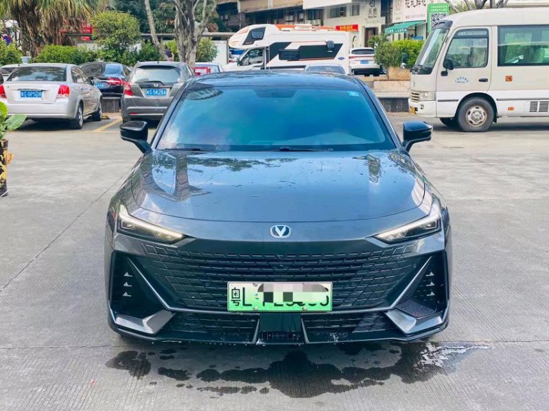 东莞23年长安汽车UNI-V1