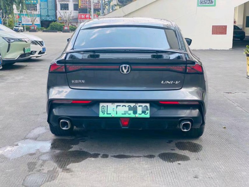 东莞23年长安汽车UNI-V9