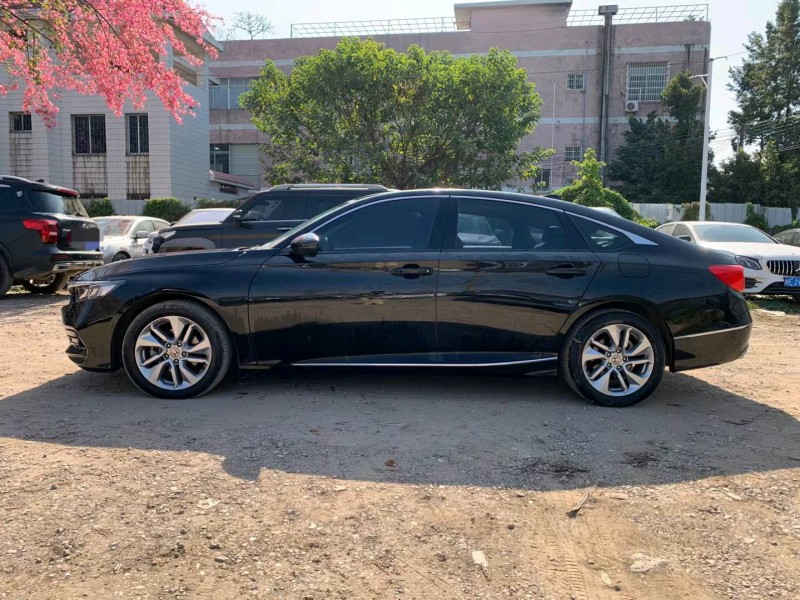 广州20年本田雅阁3