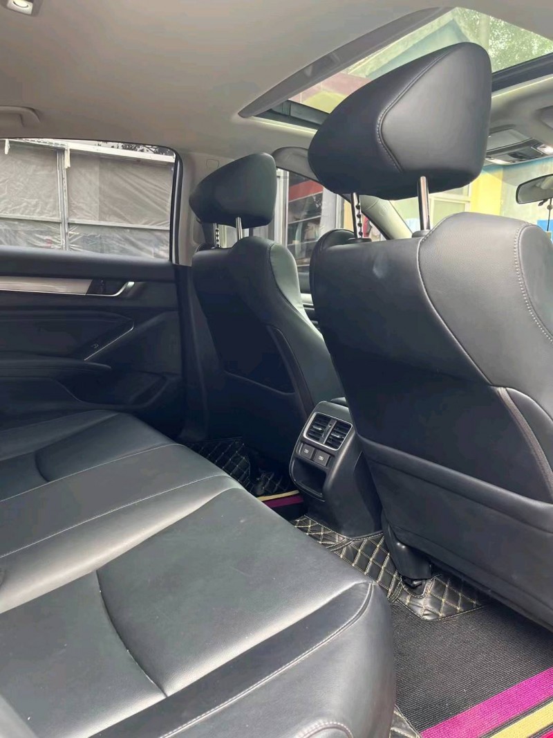 广州21年本田雅阁4