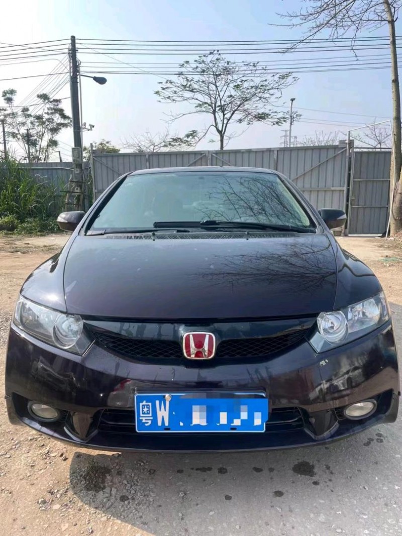 广州09年本田思域1