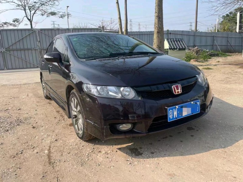 广州09年本田思域2