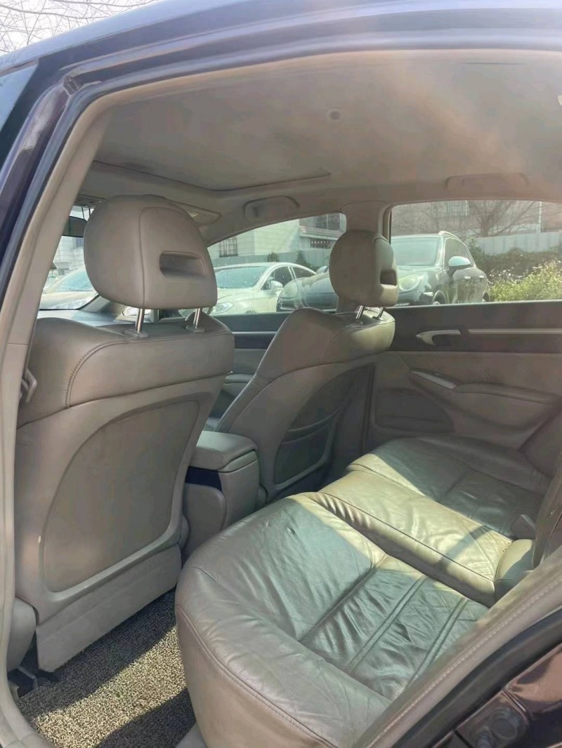 广州09年本田思域4