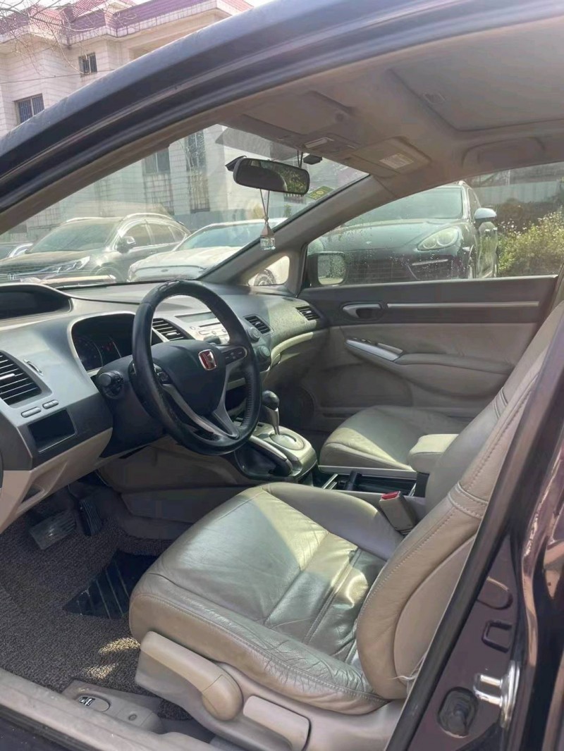 广州09年本田思域5