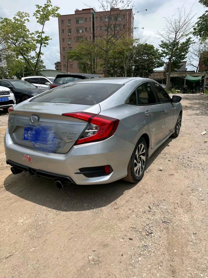 广州18年本田思域7