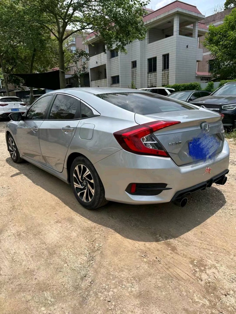 广州18年本田思域8