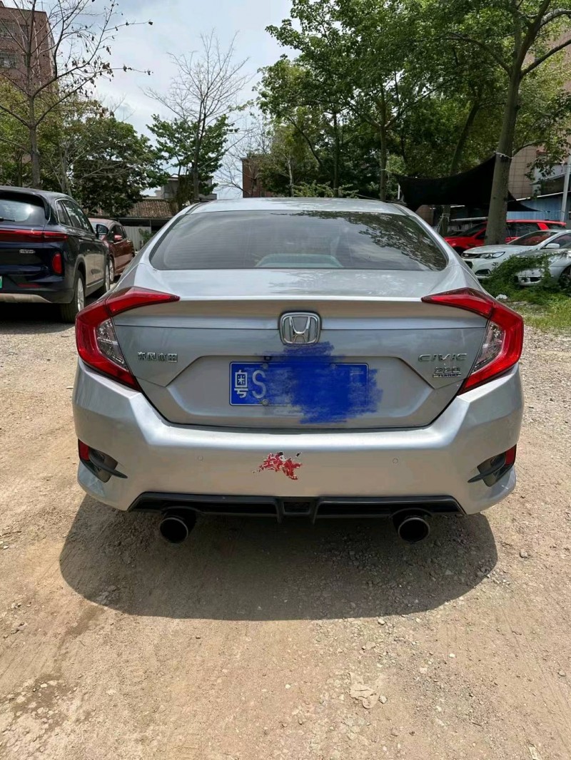 广州18年本田思域9