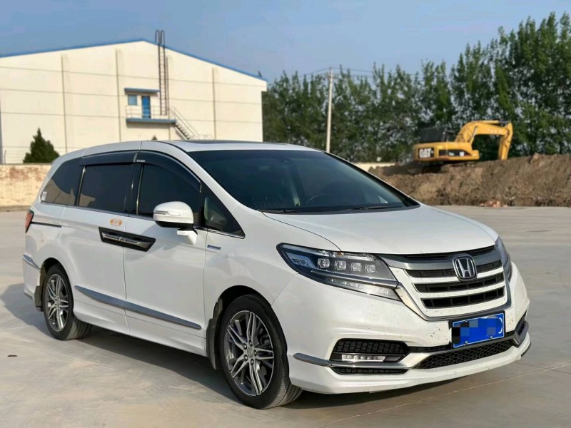 天津21年本田艾力绅3