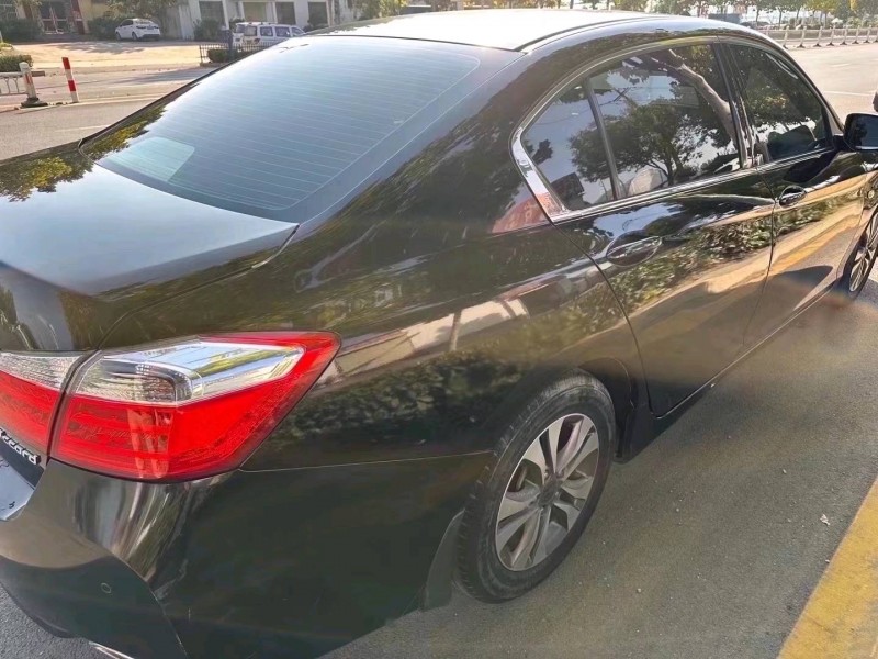 枣庄15年本田雅阁7