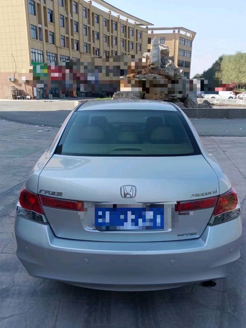 菏泽10年本田雅阁9