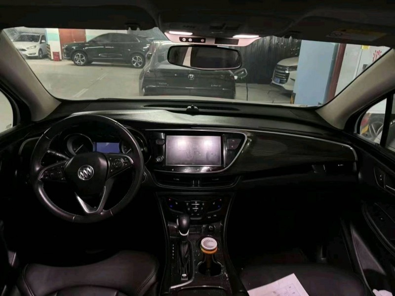 重庆20年别克昂科威9