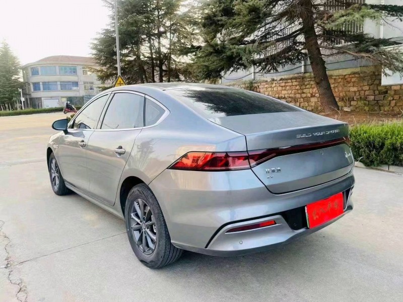 东营23年比亚迪秦7