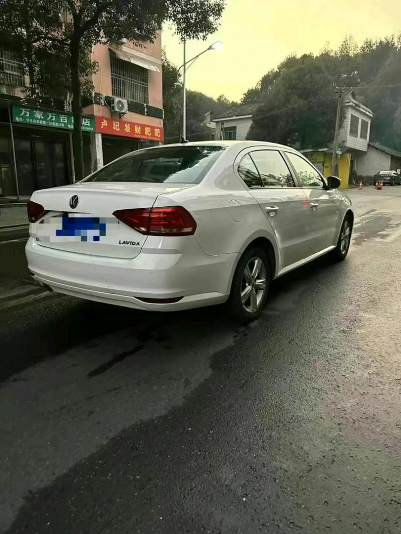 衡陽18年大眾朗逸5