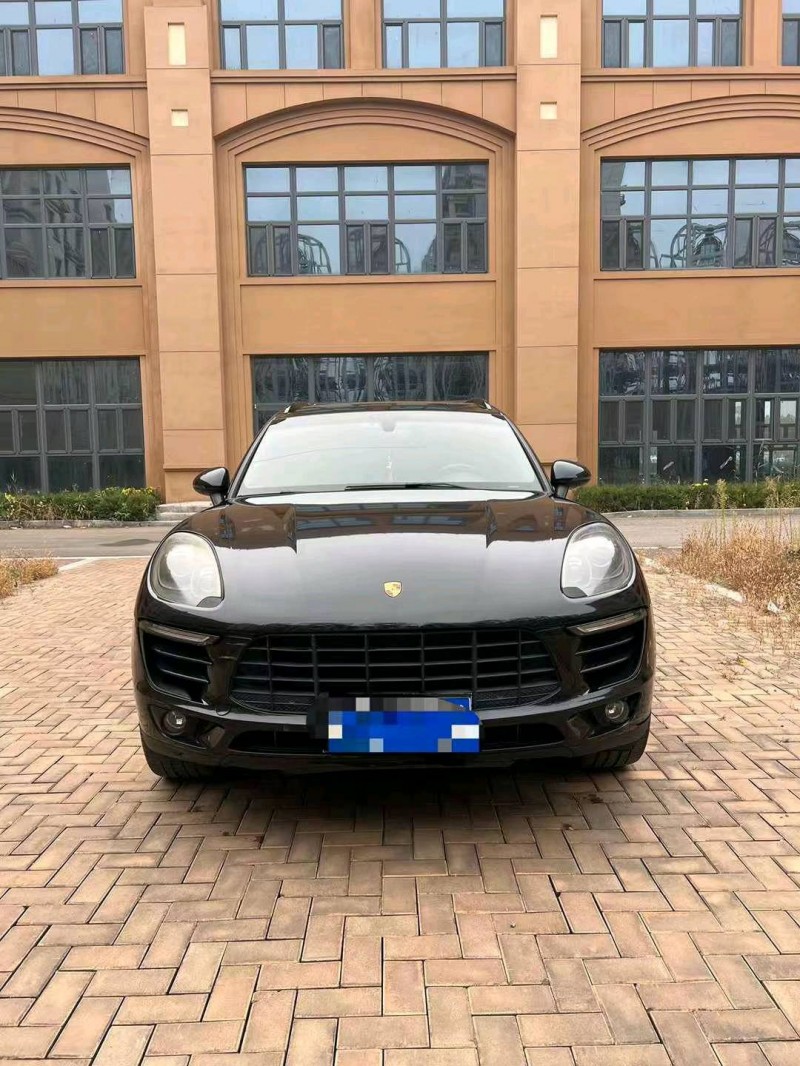 邯郸15年保时捷Macan1