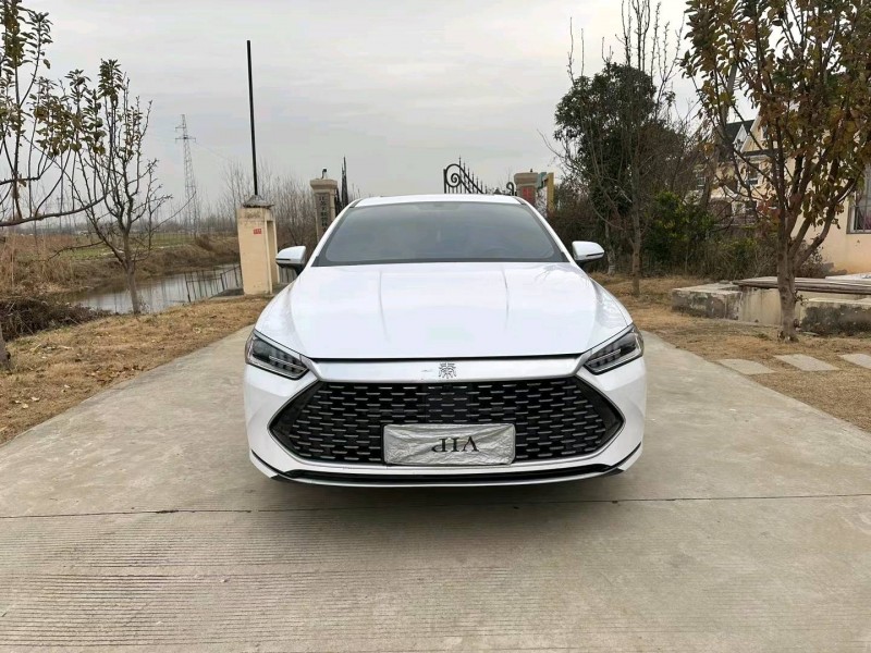 徐州23年比亚迪秦1