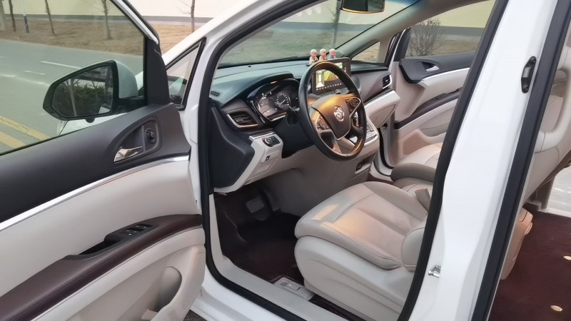 徐州20年别克GL85