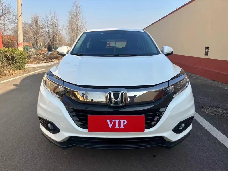 青岛22年本田缤智1