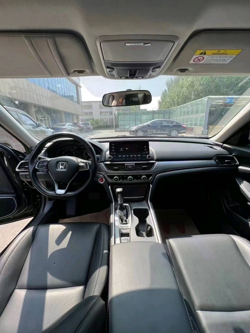 沈阳20年本田雅阁4