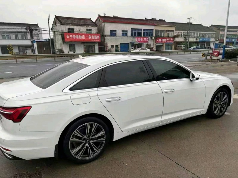 常州19年奥迪A6L4