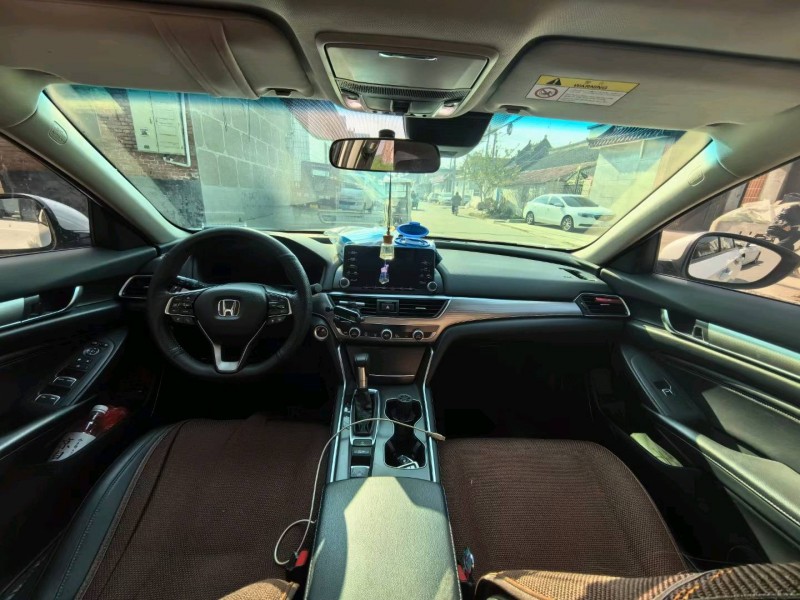 菏泽19年本田雅阁6