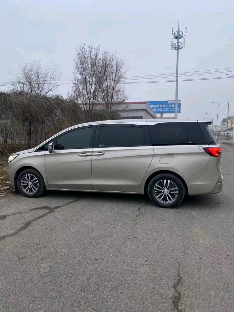 沈阳21年别克GL86