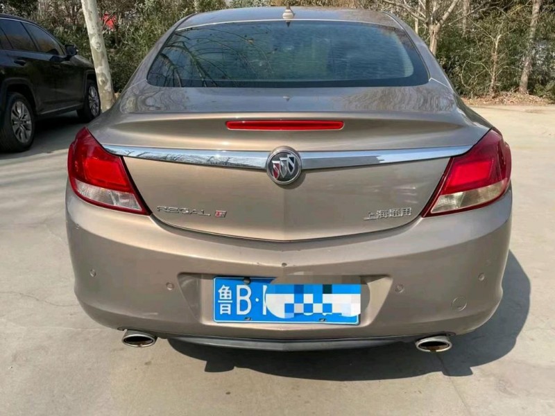 东营13年别克君威6