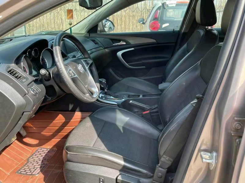 东营13年别克君威7