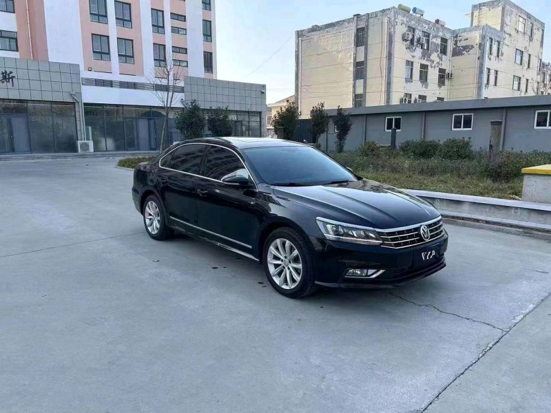 济宁17年大众帕萨特8