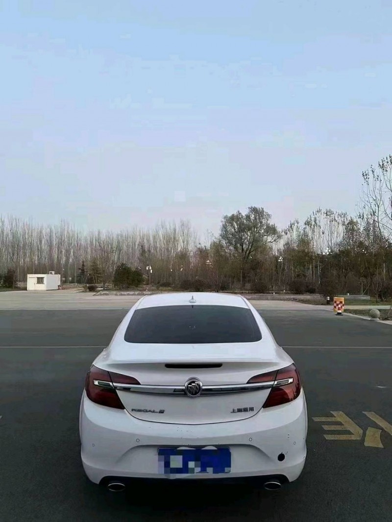 枣庄14年别克君威3