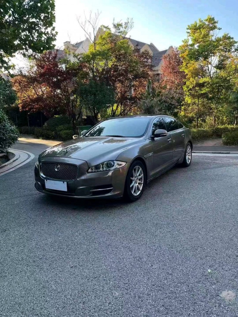 邯郸16年捷豹XJL3