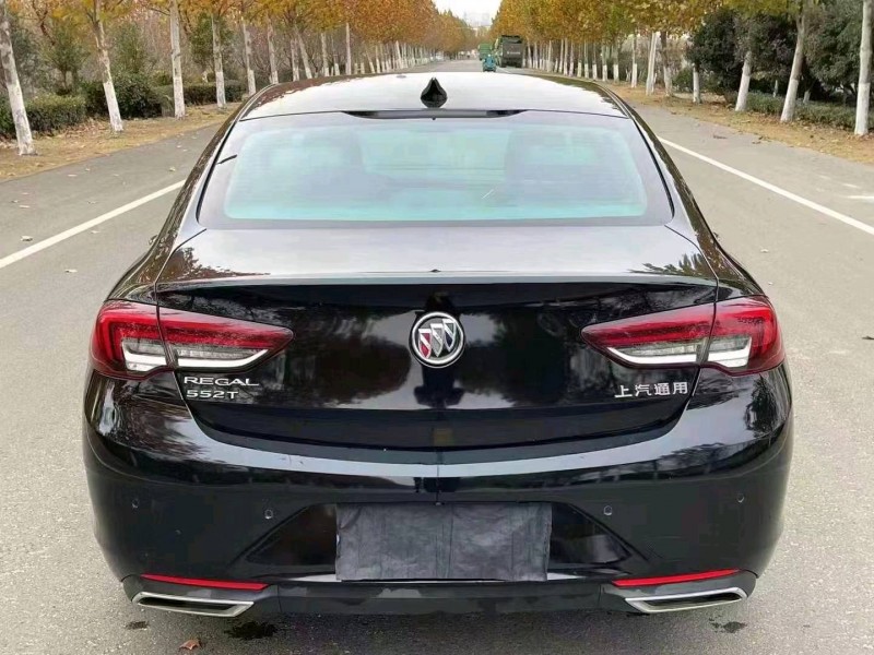 东营21年别克君威9