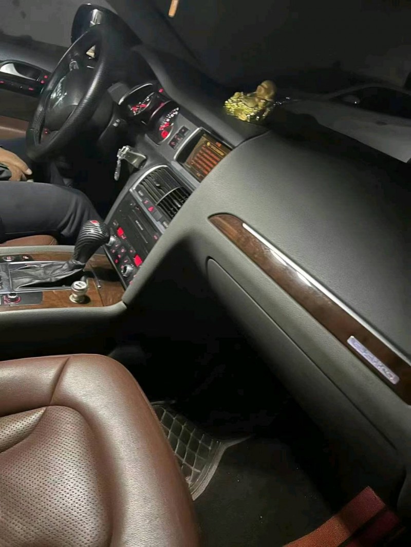 邯郸10年奥迪Q74