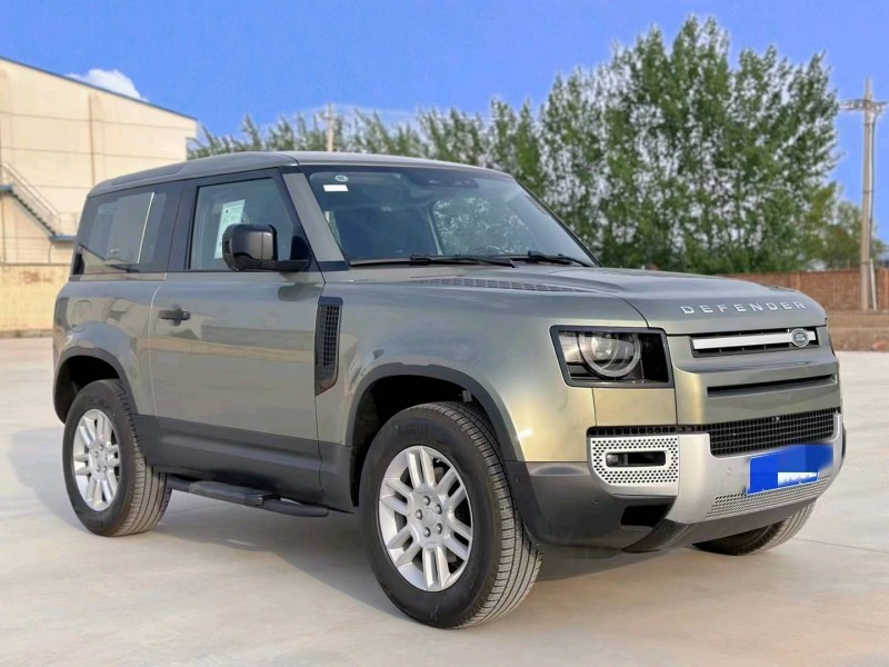 天津23年路虎卫士3