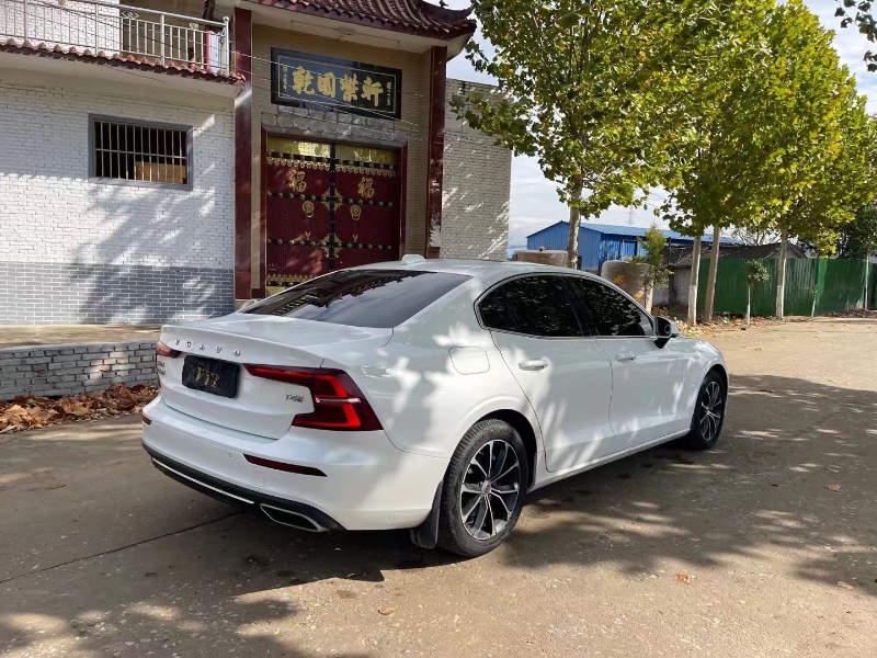大同20年沃爾沃S60L9