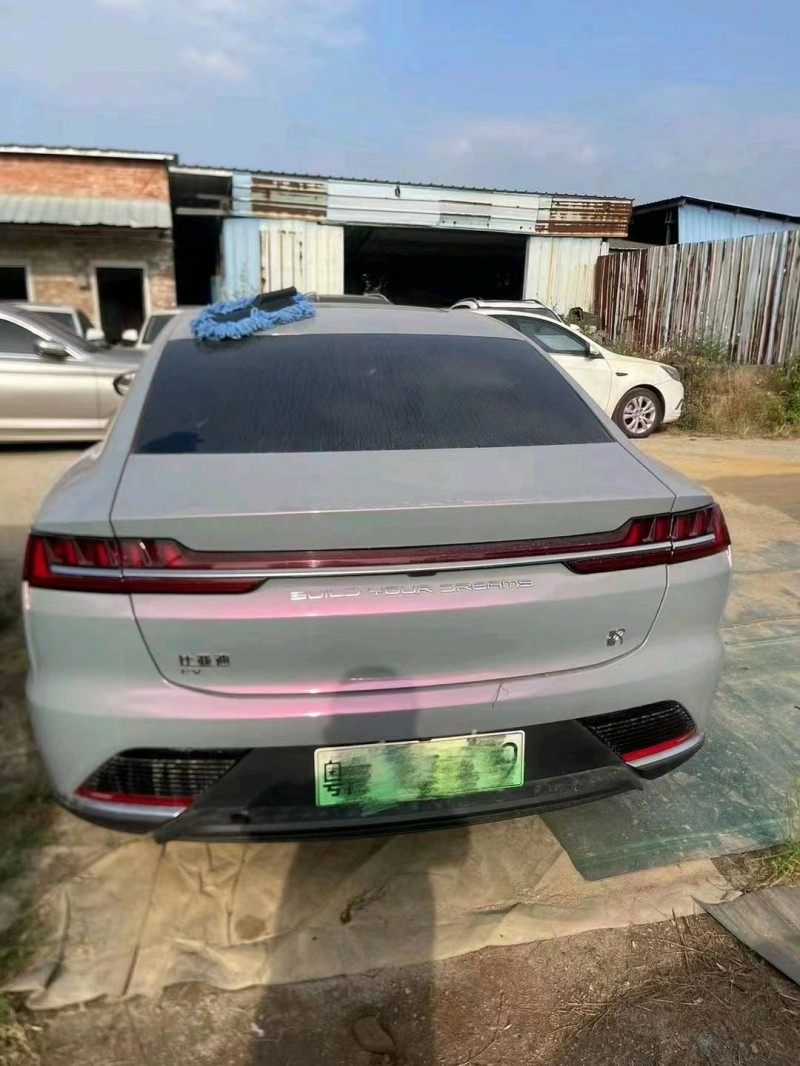 珠海22年比亚迪汉2