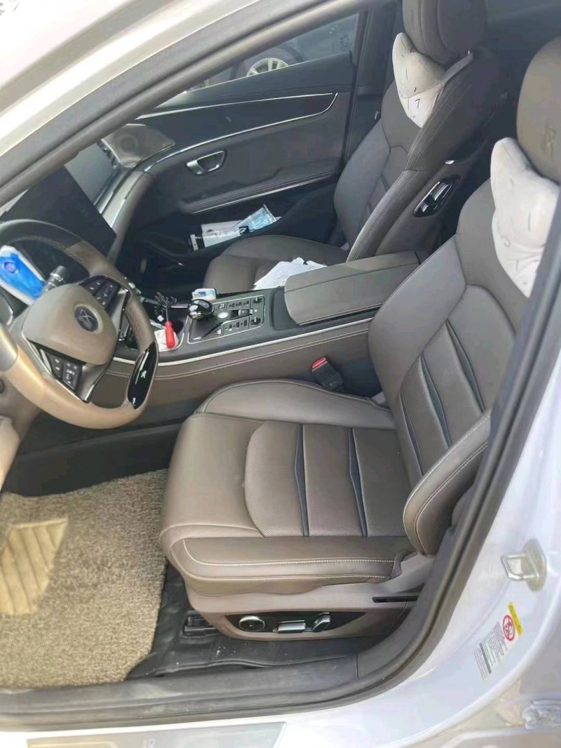 珠海22年比亚迪汉4