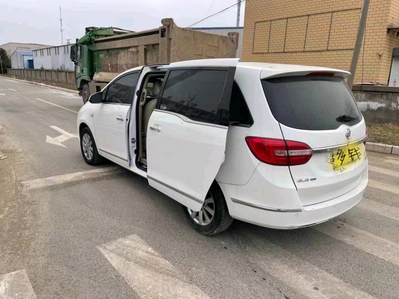 徐州19年别克GL87