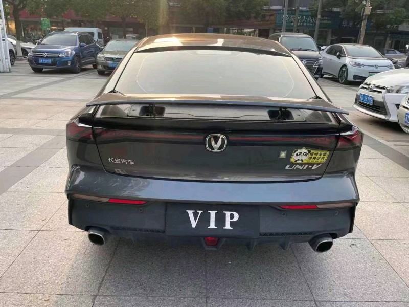 苏州23年长安汽车UNI-V3