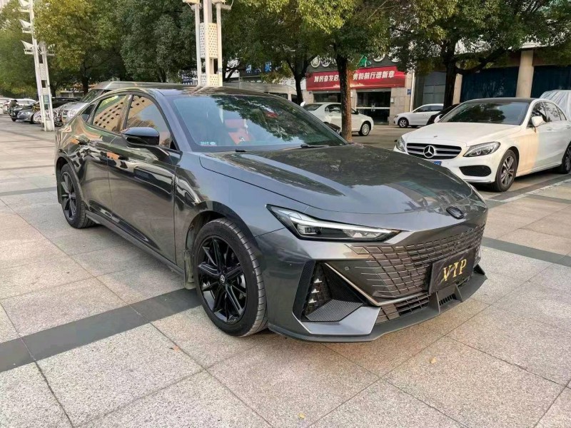 苏州23年长安汽车UNI-V6