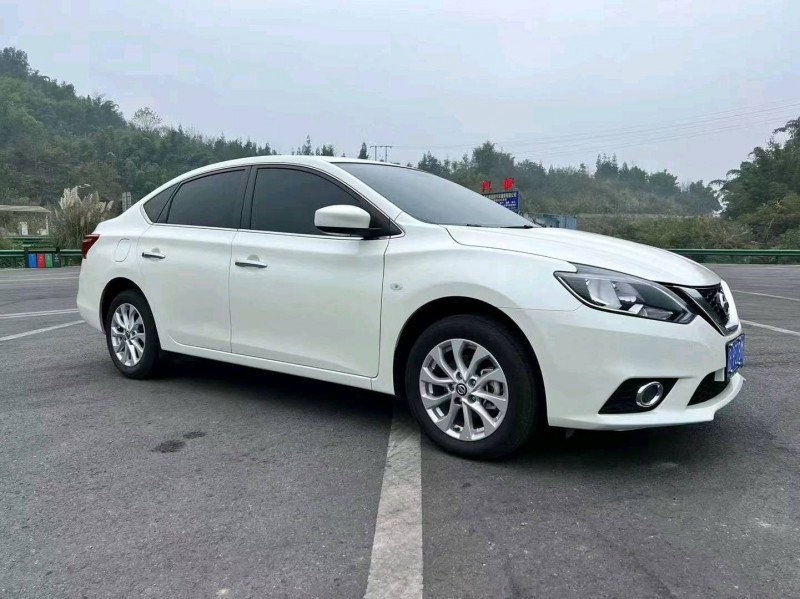 甘孜22年日產軒逸3