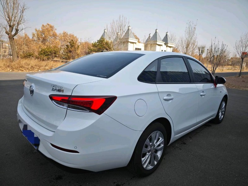 淄博22年别克英朗7