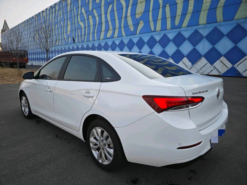 淄博22年别克英朗8