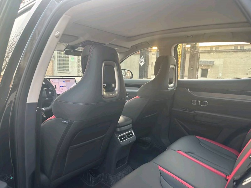 保定23年奇瑞捷途大圣7