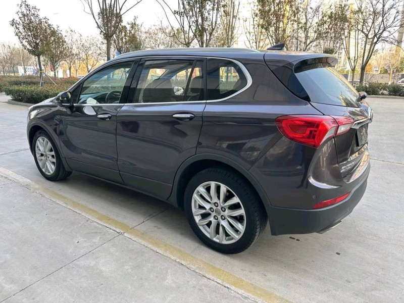 济宁18年别克昂科威7