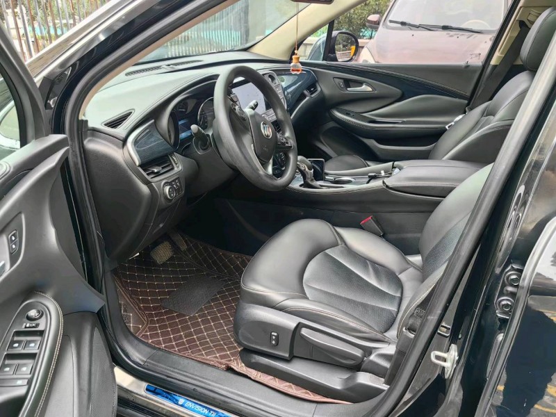 青岛16年别克昂科威5