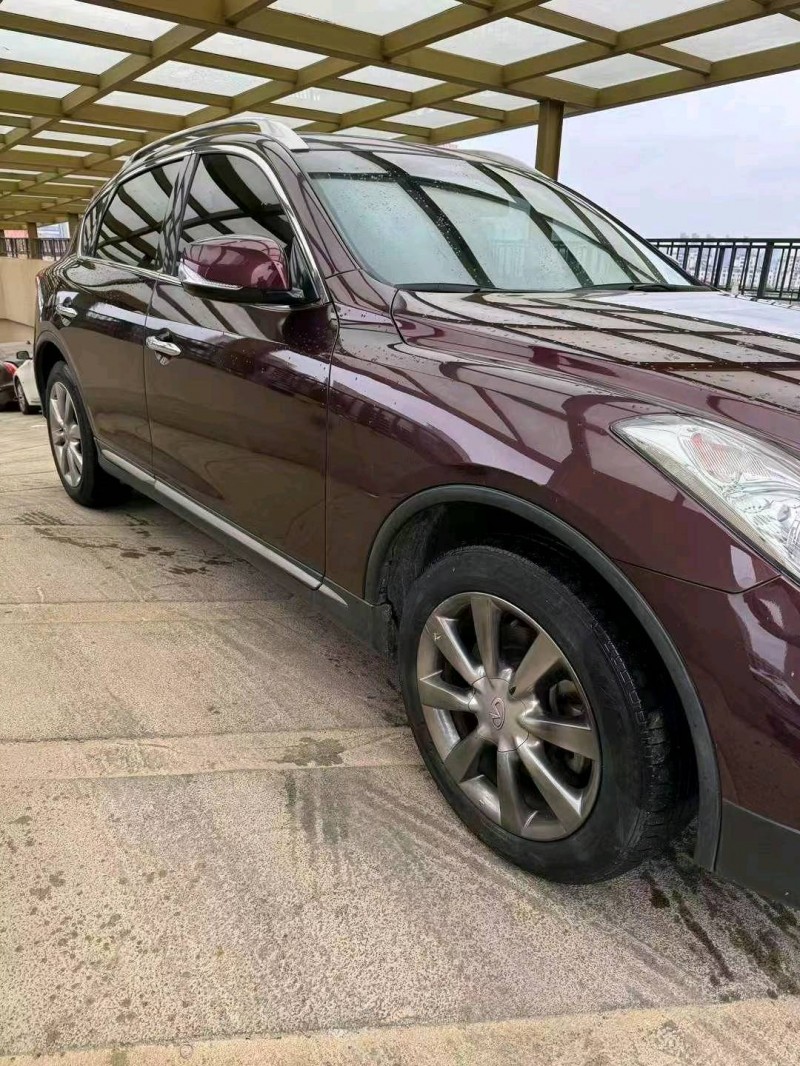 常州17年英菲尼迪QX503