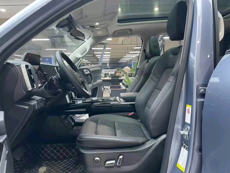 成都22年哈弗大狗4