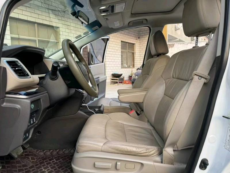 济南15年本田奥德赛4